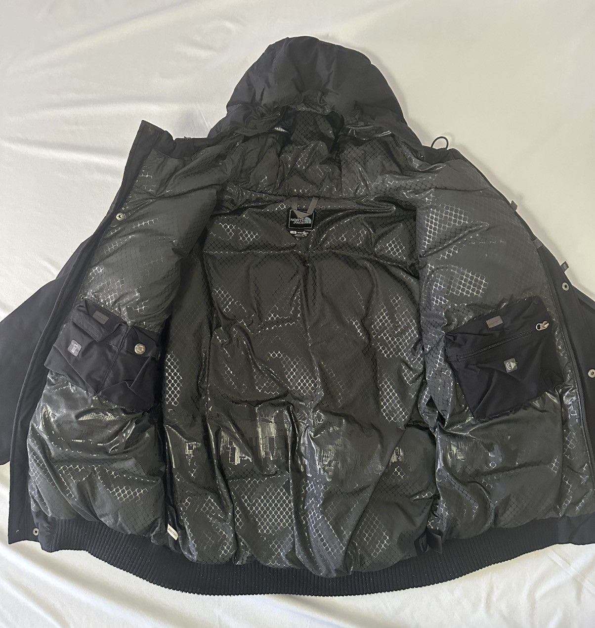 The North Face The North Face McMurdo Bomber - Black Size US L / EU 52-54 / 3 - 2 Thumbnail