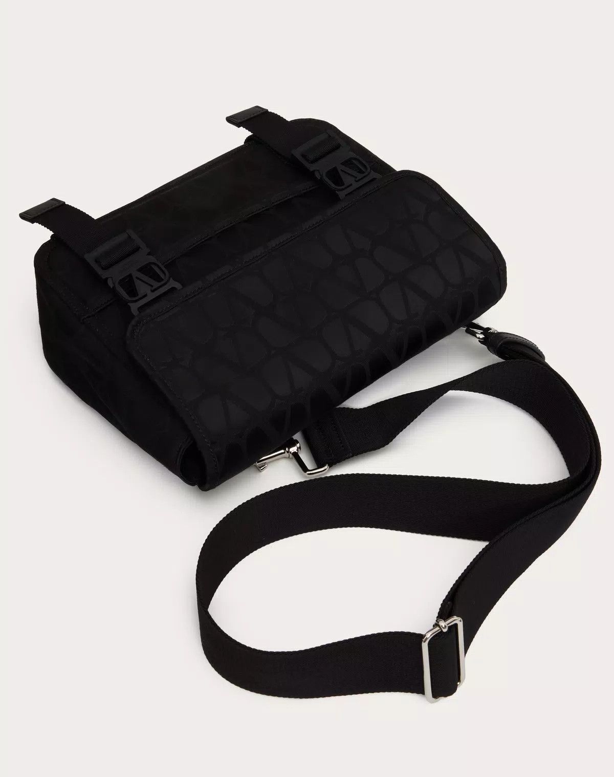 Valentino oc11z0725 Size: OS/Toile Iconographe Shoulder Bag in Black Size ONE SIZE - 5 Thumbnail