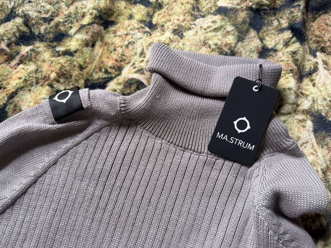 MA.STRUM MA.STRUM Roll Neck Knit Sweater – XXL – Dark Slate Size US XXL / EU 58 / 5 - 3 Thumbnail