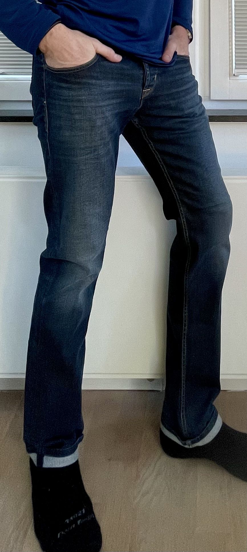 Hudson Hudson faded denim with a bit of flex Size US 33 - 3 Thumbnail