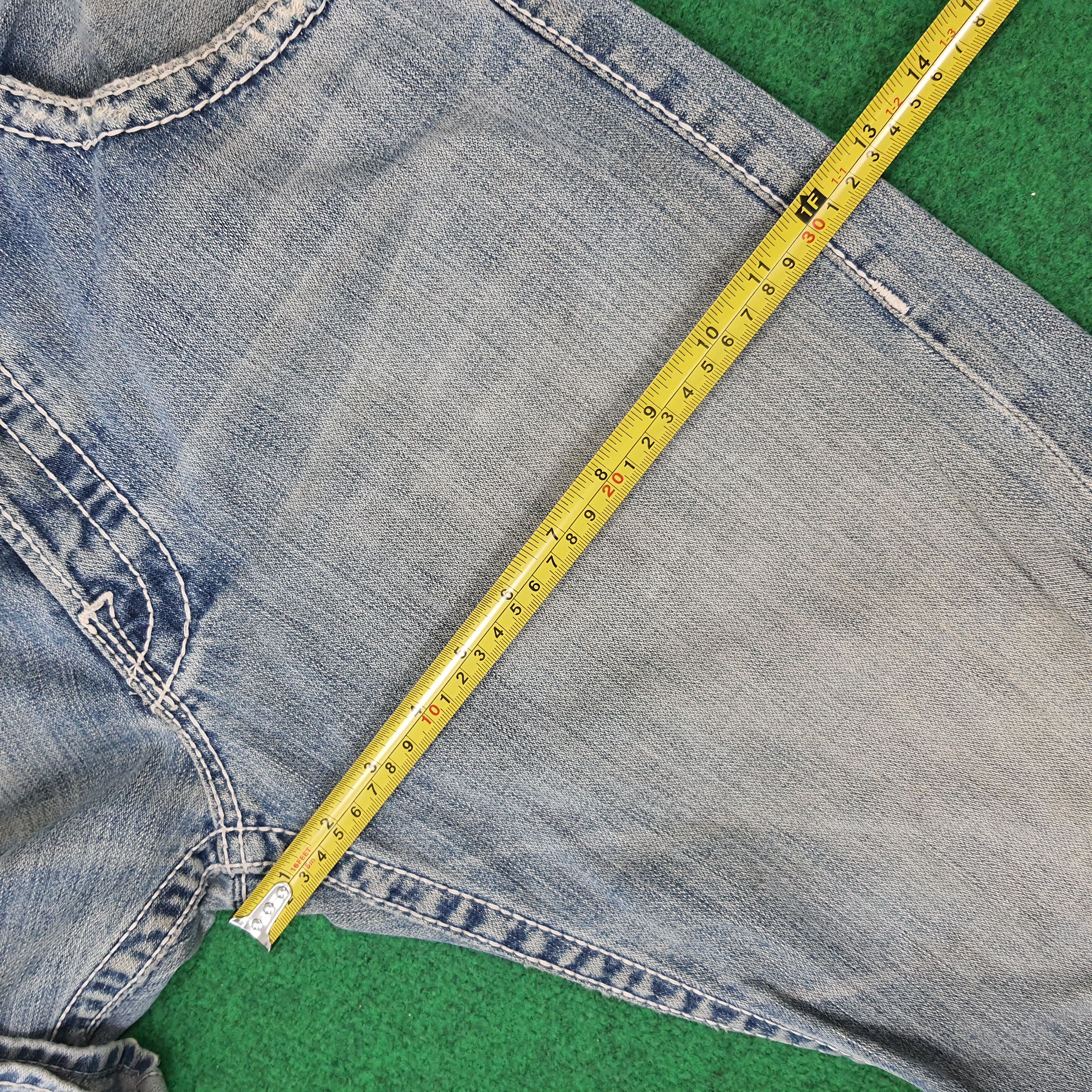 True Religion Vintage True Religion Marco Big T Distressed Jeans C272N13 Size US 33 - 14 Thumbnail