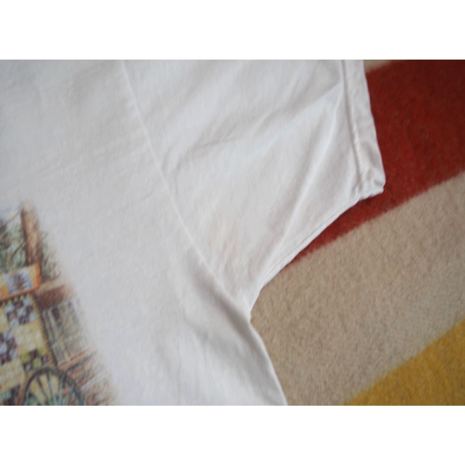 Jerzees VTG Y2K Jerzees 2001 Sisters Oregon Quilt Folk Art Show White Tee T-Shirt S Unisex Cotton Short Sleeve Graphic Tee Size US S / EU 44-46 / 1 - 5 Thumbnail