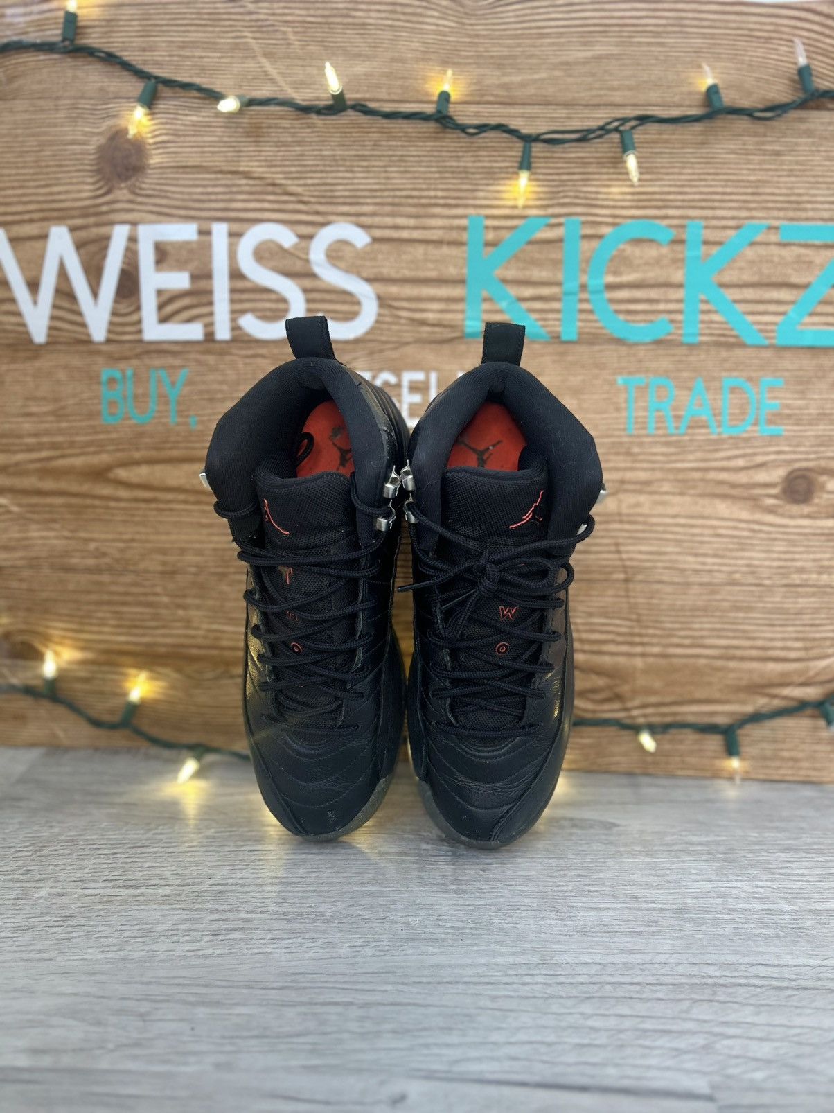 Jordan Brand Jordan 12 utility Size US 7 / EU 40 - 5 Thumbnail