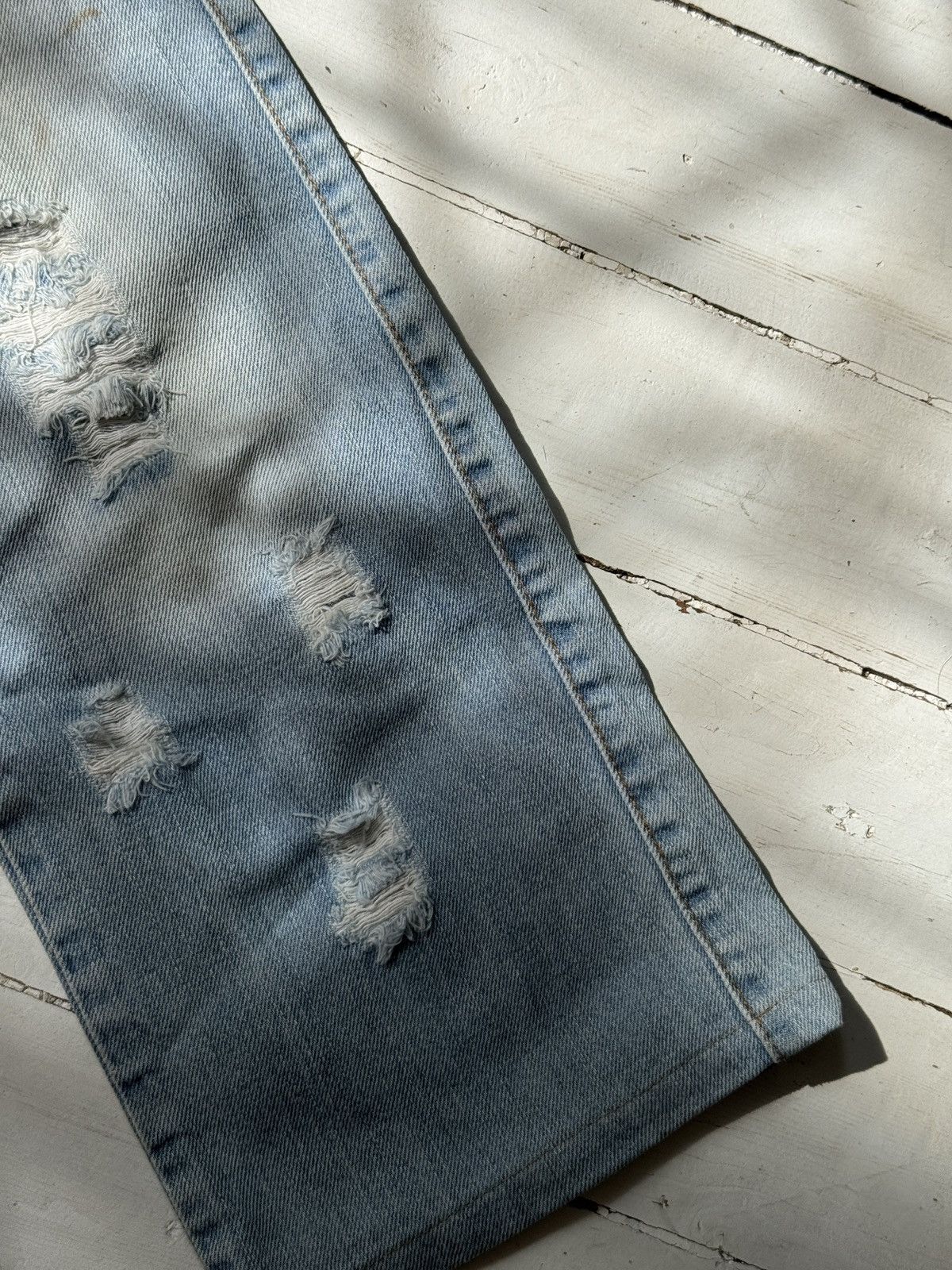Dsquared2 VINTAGE DSQUARED2 DISTRESSED PRINTED STYLE PANTS Size 27" / US 4 / IT 40 - 3 Thumbnail