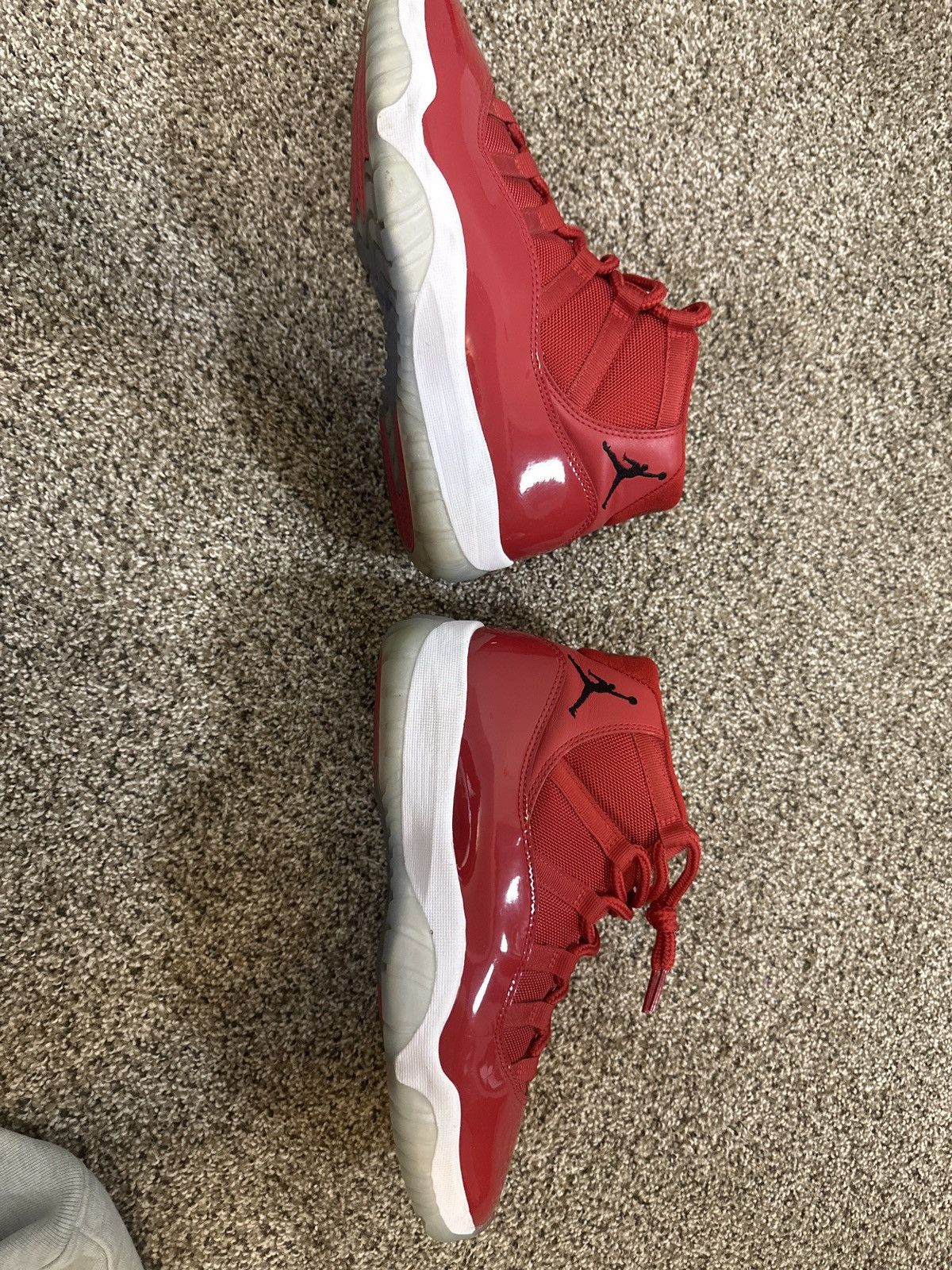 Jordan Brand × Nike Win like 96 Jordan retros Size US 9.5 / EU 42-43 - 7 Thumbnail