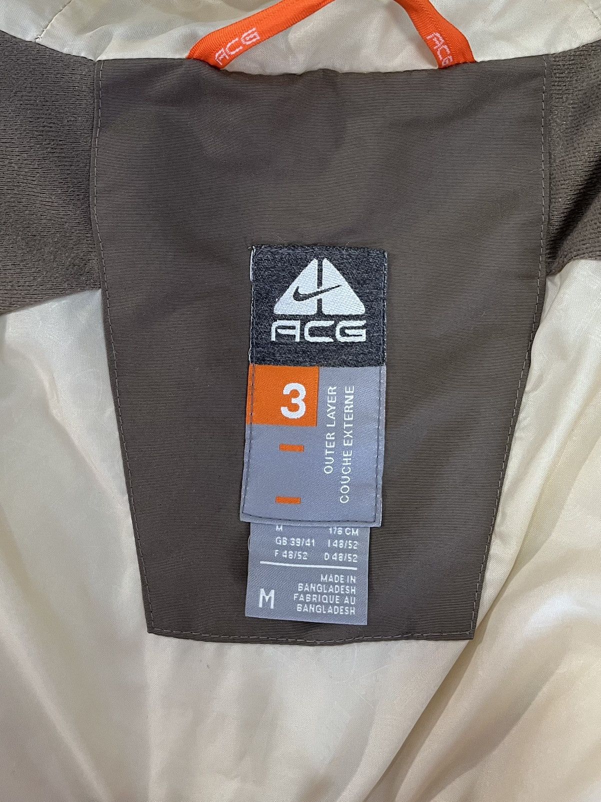 Nike ACG Vintage Nike ACG Parka Jacket Fur Hood Beige Winter Coat Size US M / EU 48-50 / 2 - 6 Thumbnail