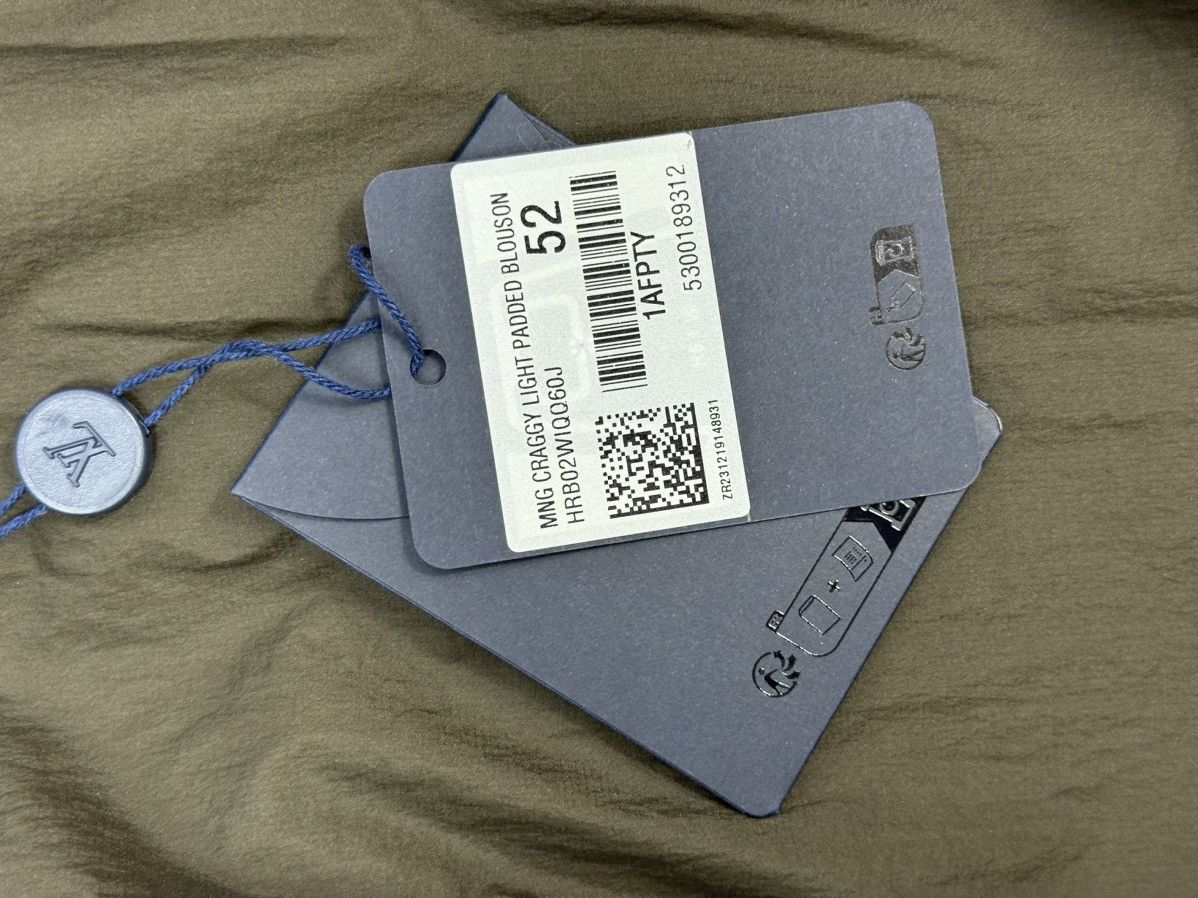 Louis Vuitton MONOGRAM PADDED JACKET 1AFPTY Size US XL / EU 56 / 4 - 19 Thumbnail