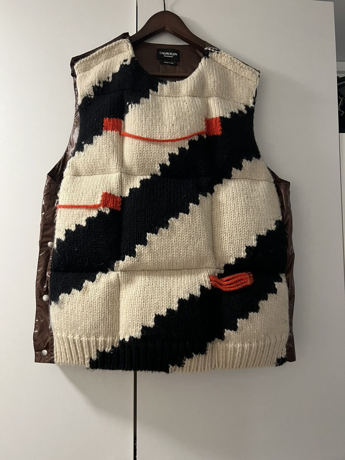 Calvin Klein 205W39NYC Calvin Klein 205W39NYC Knitted Padded Gilet Size US L / EU 52-54 / 3 - 1 Thumbnail