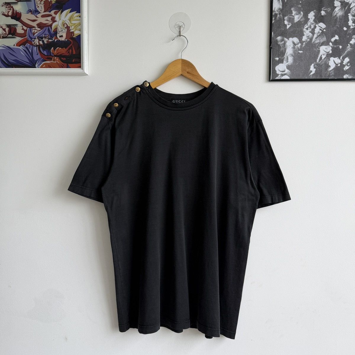 Gucci SS94 Gucci by Tom Ford Gold Button Tee Shirt Size US M / EU 48-50 / 2 - 1 Thumbnail