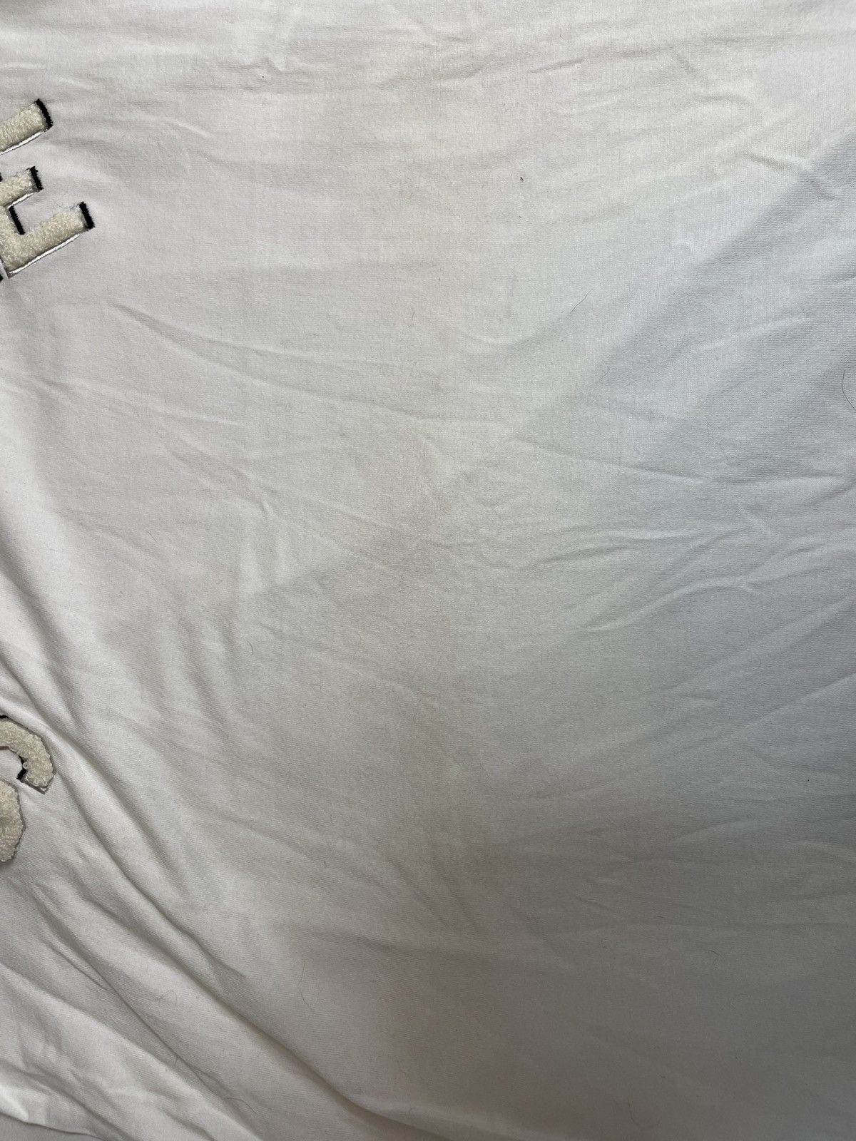 Supreme Supreme “Chenille Arc Top” Logo FW15 Men’s Size Large White Size US L / EU 52-54 / 3 - 2 Thumbnail