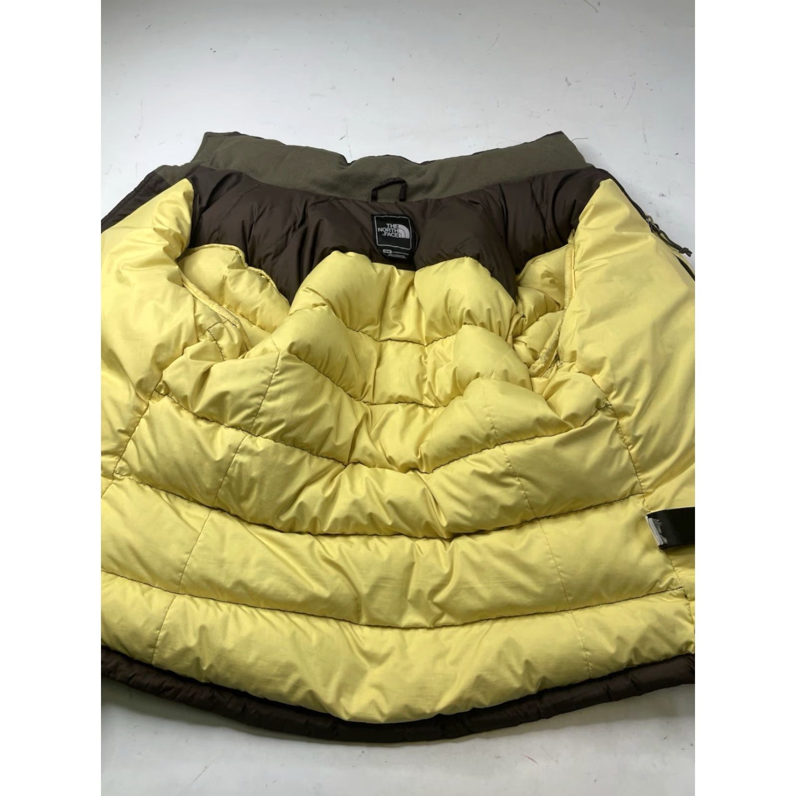 The North Face VINTAGE The North Face Jacket Puffer 700 Brown Women’s M Down Zip Full Zip Hooded Regular Long Sleeve Casual Winter Spring City Outdoor Size M / US 6-8 / IT 42-44 - 2 Thumbnail