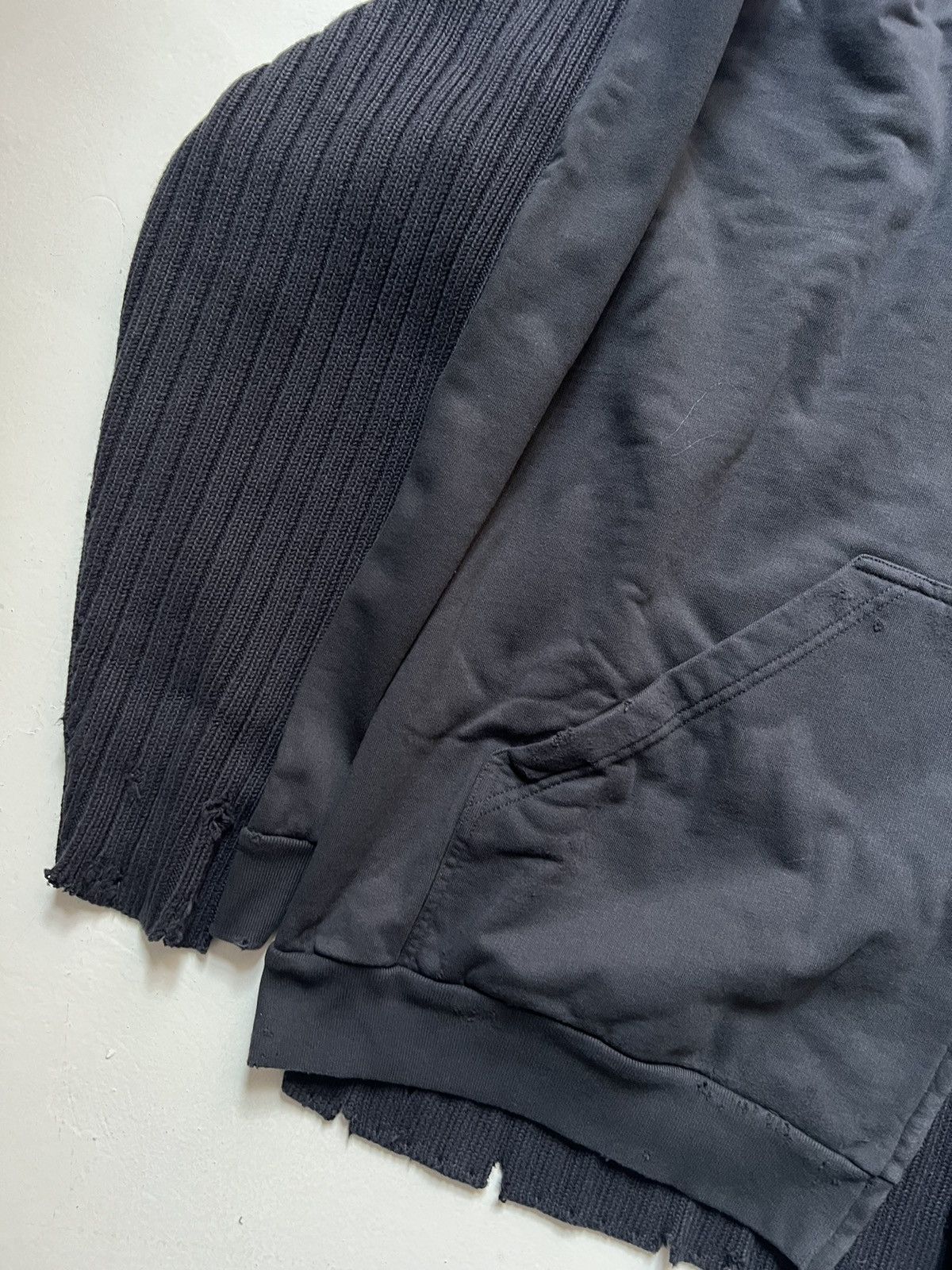 Balenciaga Patches Zip-up Hoodie Size US L / EU 52-54 / 3 - 5 Thumbnail