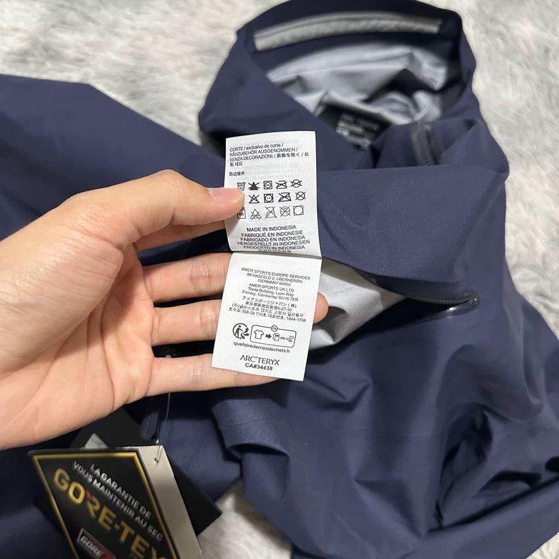 Arc'teryx Arcteryx Beta Jacket Blue Raincoat Size US M / EU 48-50 / 2 - 5 Thumbnail