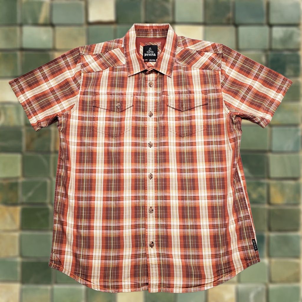 Prana Prana Shirt Mens L Brown Plaid Organic Cotton Blend Western Outdoor Casual Button-Up Short Sleeve Collared Pockets Size US L / EU 52-54 / 3 - 1 Thumbnail