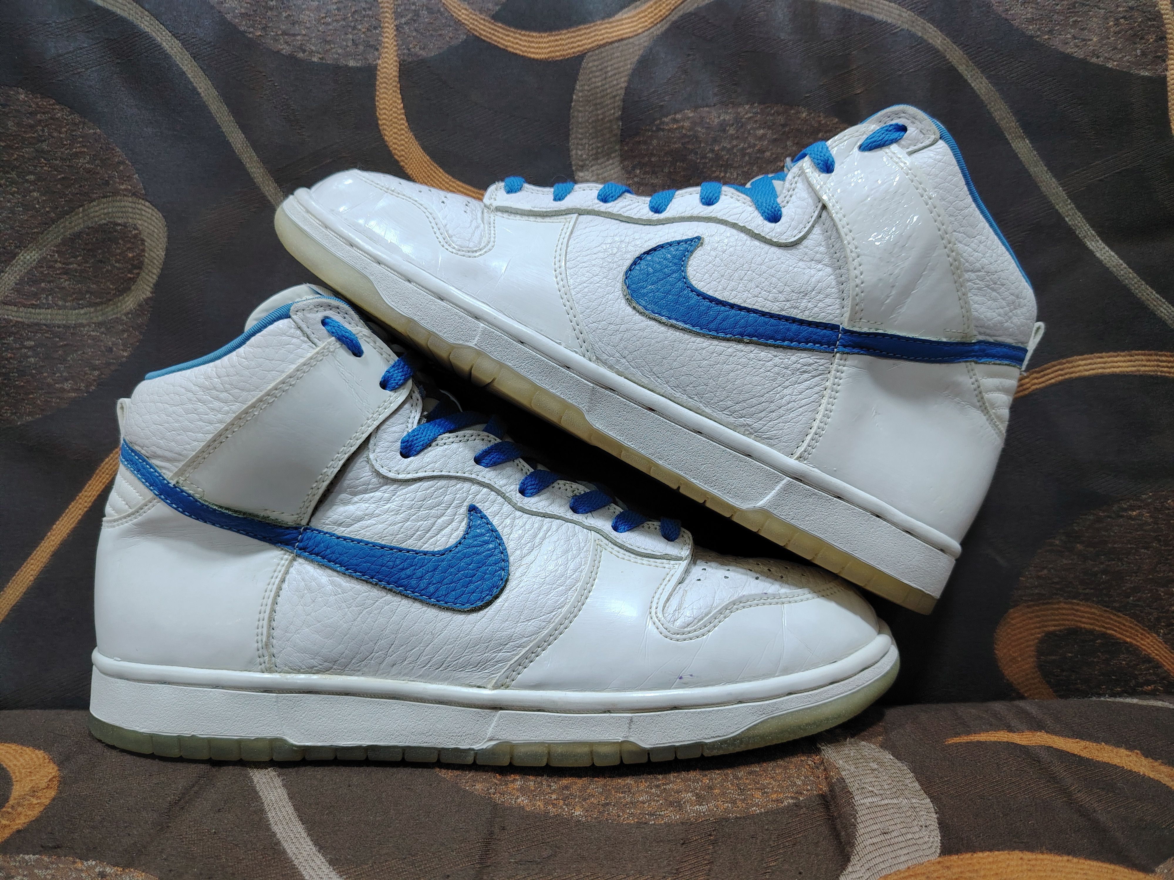 Nike 2002 NIKE DUNK HIGH UNIVERSITY BLUE FOOT 304093-142 US 11.5 Size US 11.5 / EU 44-45 - 5 Thumbnail