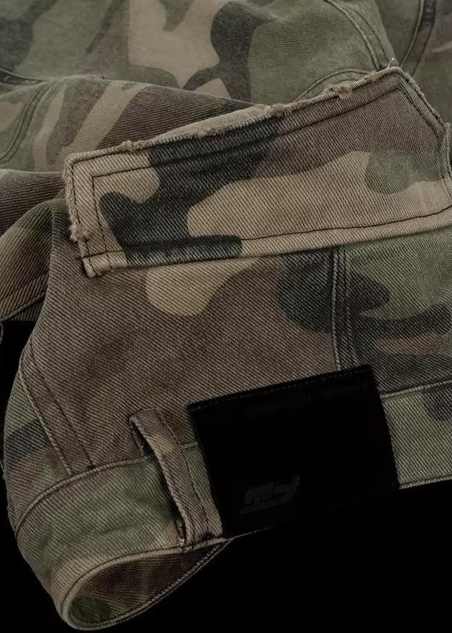 Jean Camouflage Ripped Shorts Size US 30 / EU 46 - 8 Thumbnail