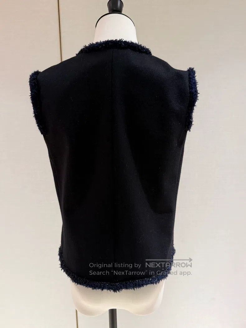 Chanel Chanel 18A Hamburg Series Dark Blue Vest Jacket Size XS / US 0-2 / IT 36-38 - 2 Thumbnail