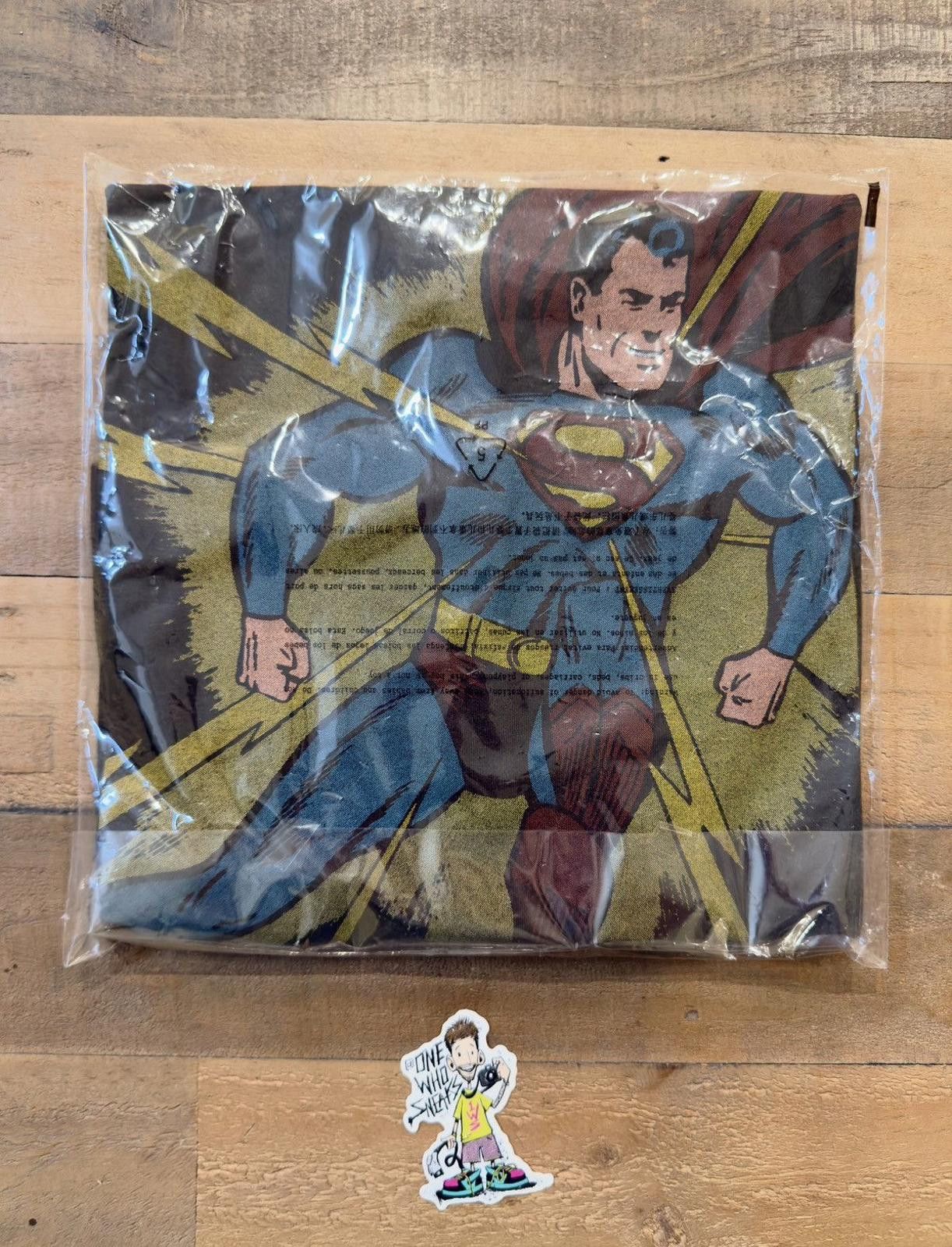 DC Comics × Kith Kith Superman Lightning bolt t shirt size