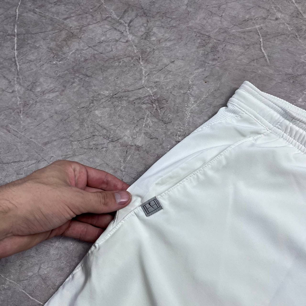 Nike Vintage White Nike Dri-Fit Court Vision Mens Shorts Size XL Size US 33 - 6 Thumbnail