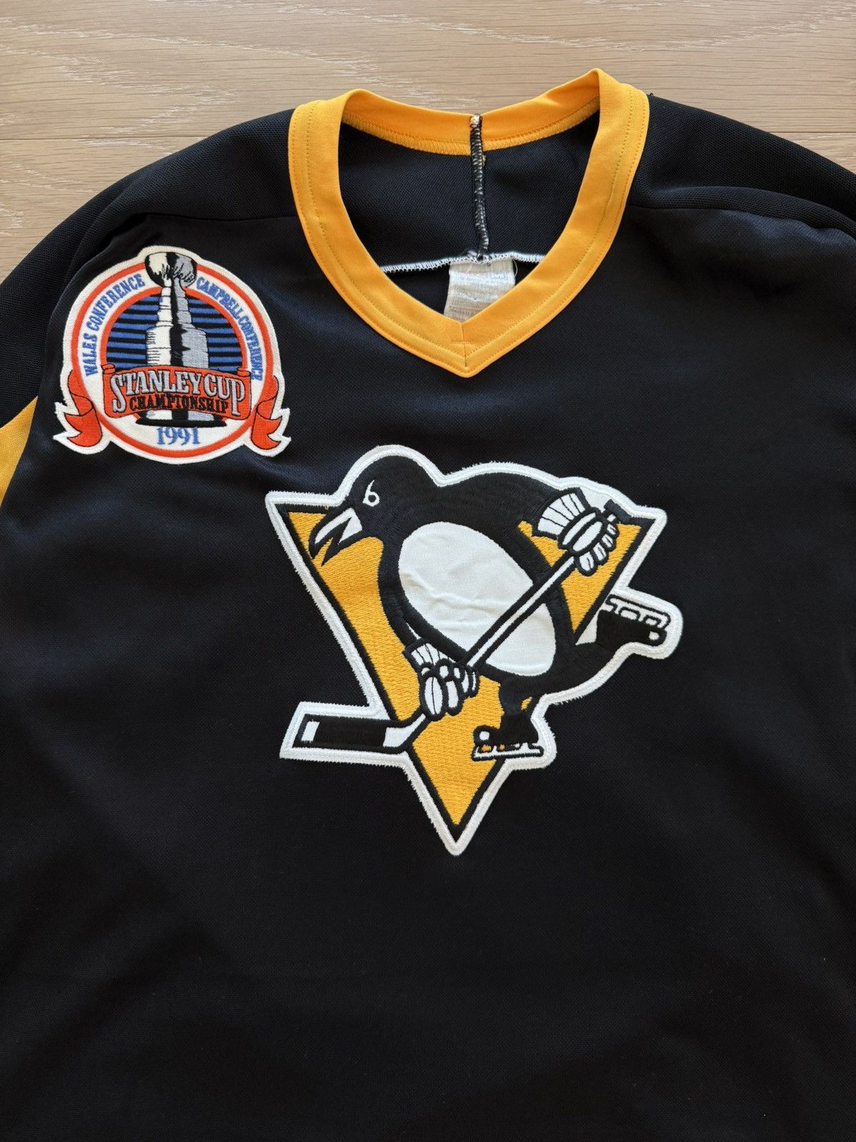 Ccm Vintage CCM Pittsburgh Penguins Jersey 1991 Stanley Cup Size US L / EU 52-54 / 3 - 3 Thumbnail