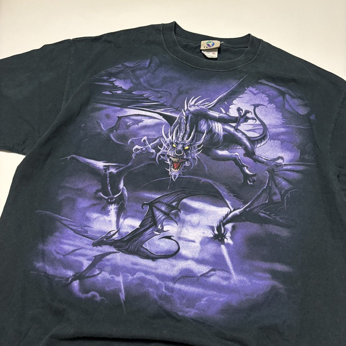 Liquid Blue × Vintage CRAZY LIQUID BLUE VINTAGE 2002s T-SHIRT DRAGON GOTHIC OPIUM Size US XL / EU 56 / 4 - 3 Thumbnail