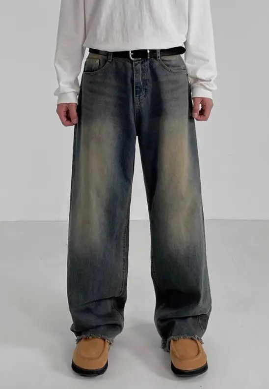 Japanese Brand Distressed washed men's loose retro straight jeans Size US 32 / EU 48 - 2 Thumbnail