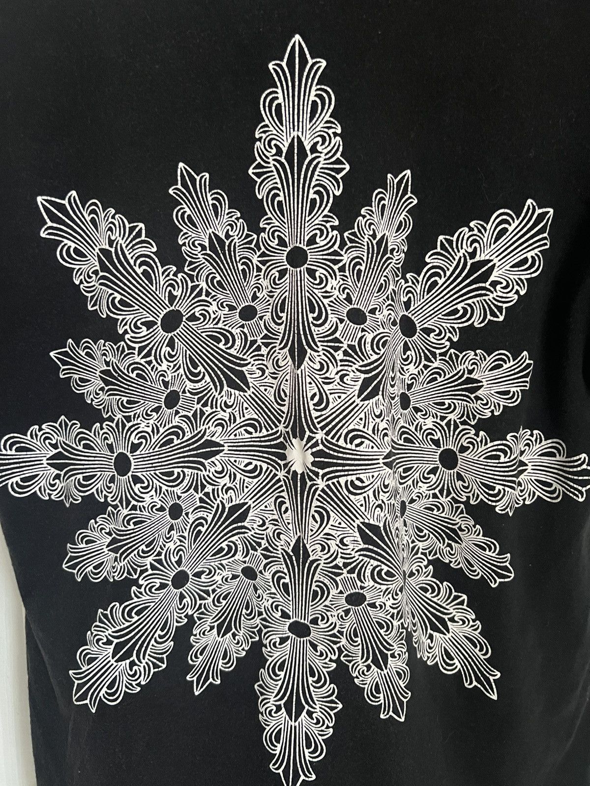 Chrome Hearts RARE! Chrome Hearts Snow Flake Logo Tee (S) Size US S / EU 44-46 / 1 - 3 Thumbnail