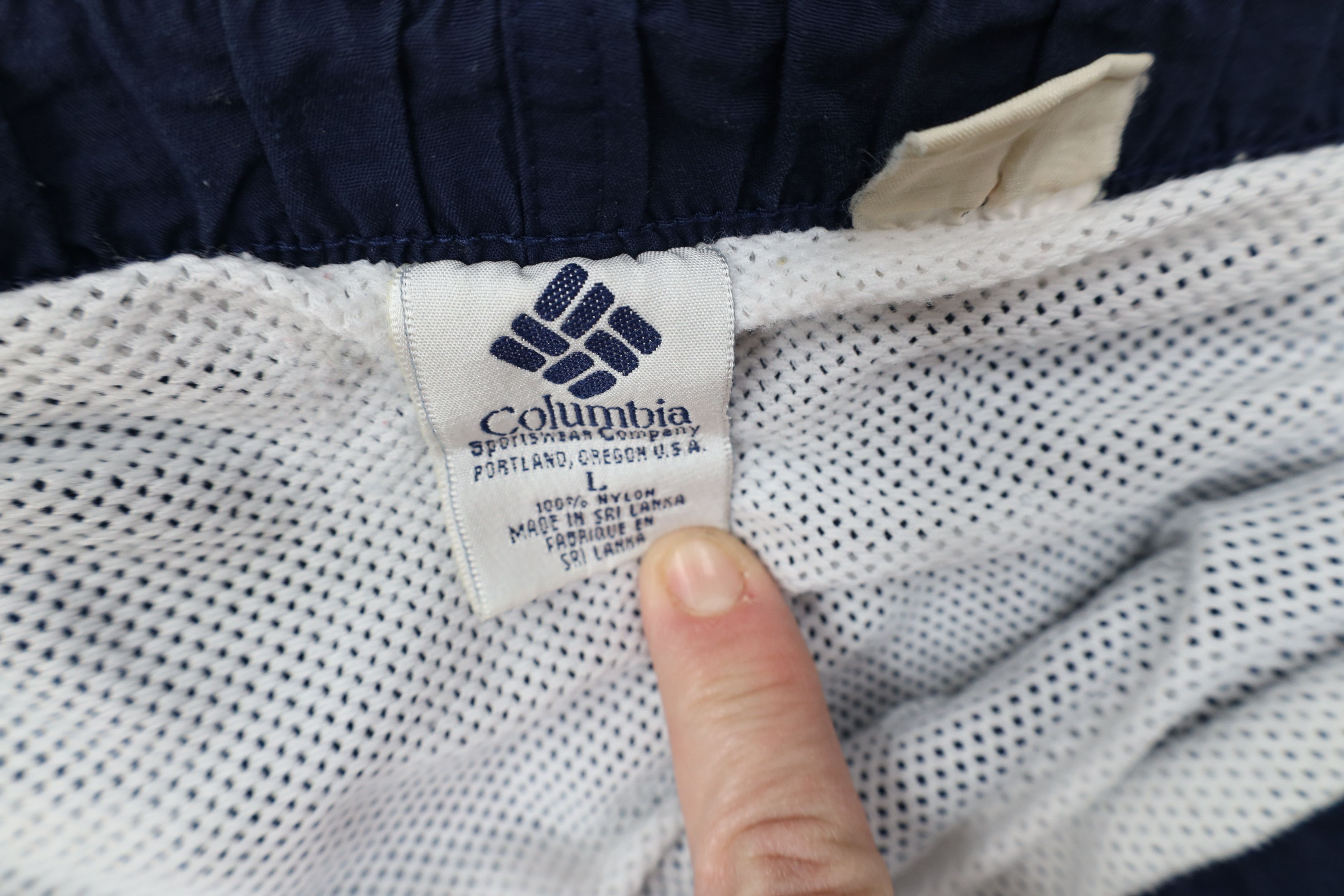 Columbia Vintage 90s Columbia Spell Above Knee Belted Lined Shorts Size US 34 / EU 50 - 8 Thumbnail