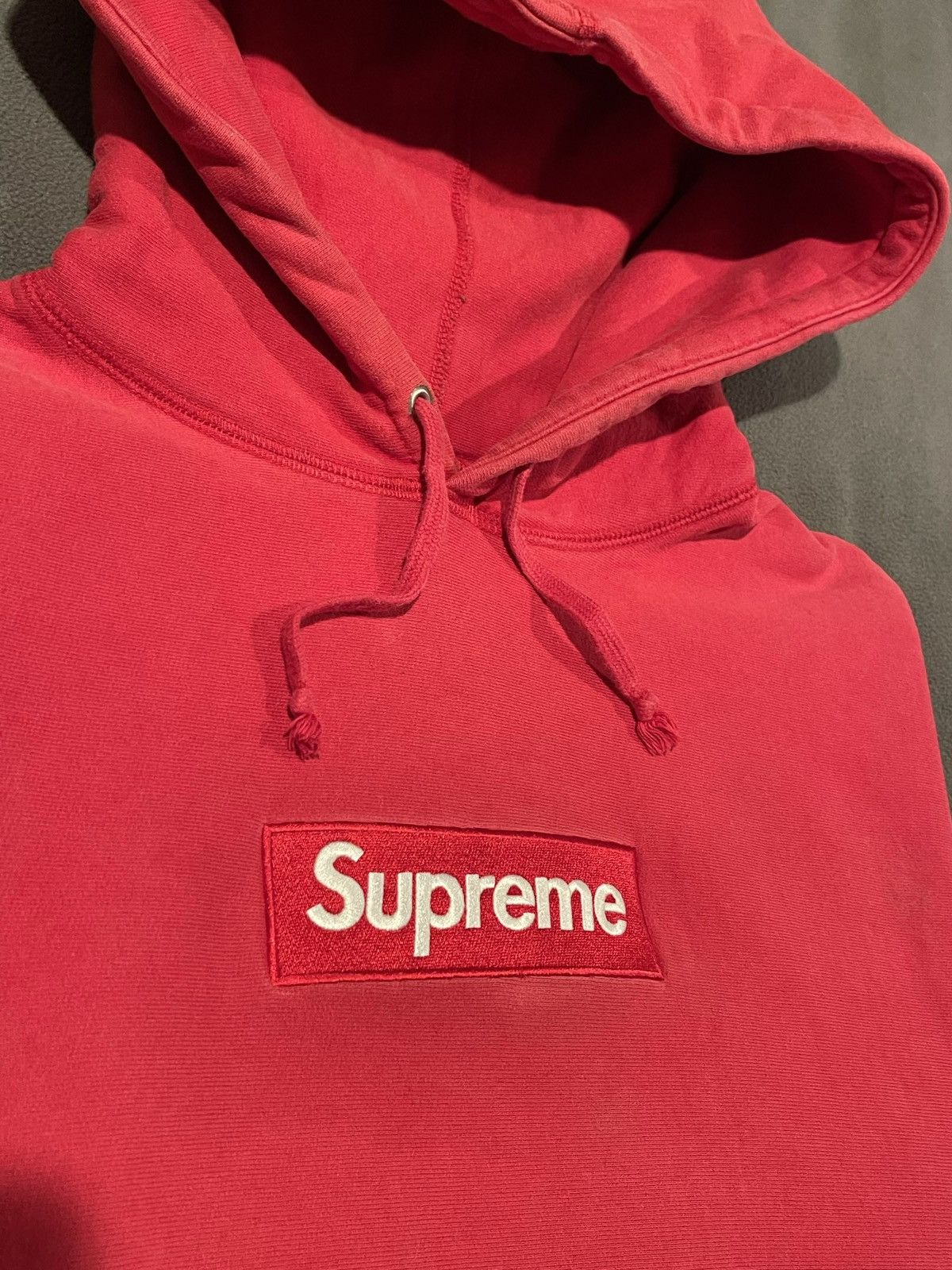 Supreme Supreme 2016 Red on Red Box Logo hoodie Size US XL / EU 56 / 4 - 15 Thumbnail
