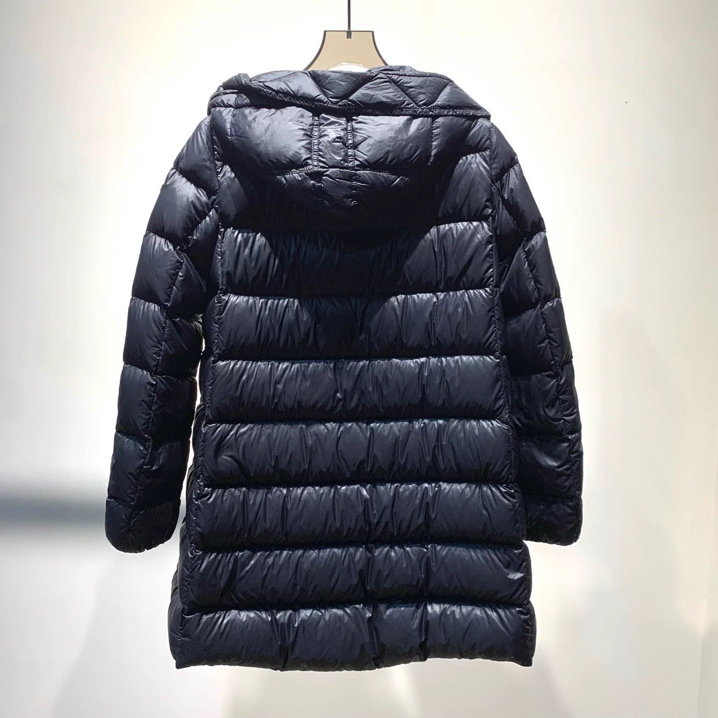 Moncler Moncler suyen side logo down jacket women's size 1 like new Size S / US 4 / IT 40 - 7 Thumbnail