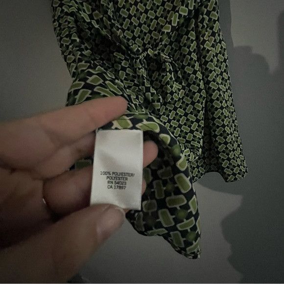 Banana Republic Banana Republic green printed short sleeve top size M Size M / US 6-8 / IT 42-44 - 4 Thumbnail