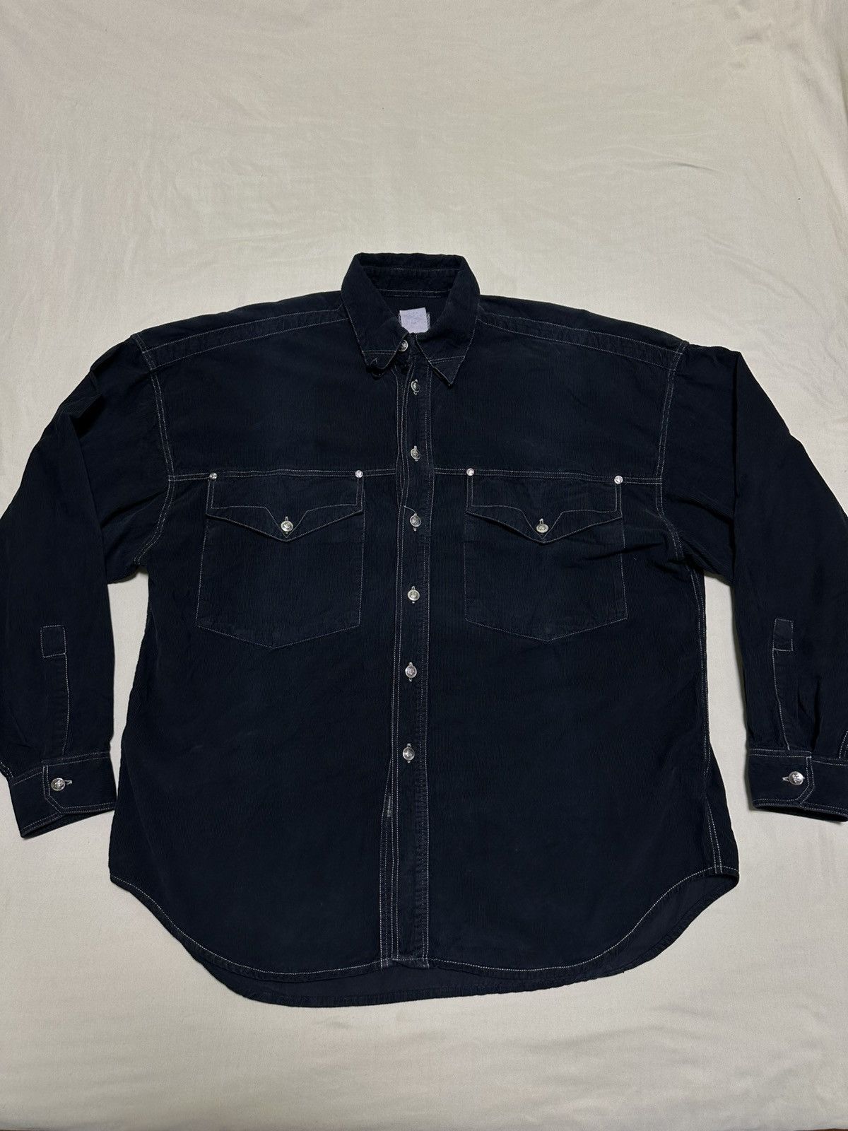 Versace × Vintage Versace shirt vintage mens Size US L / EU 52-54 / 3 - 1 Thumbnail