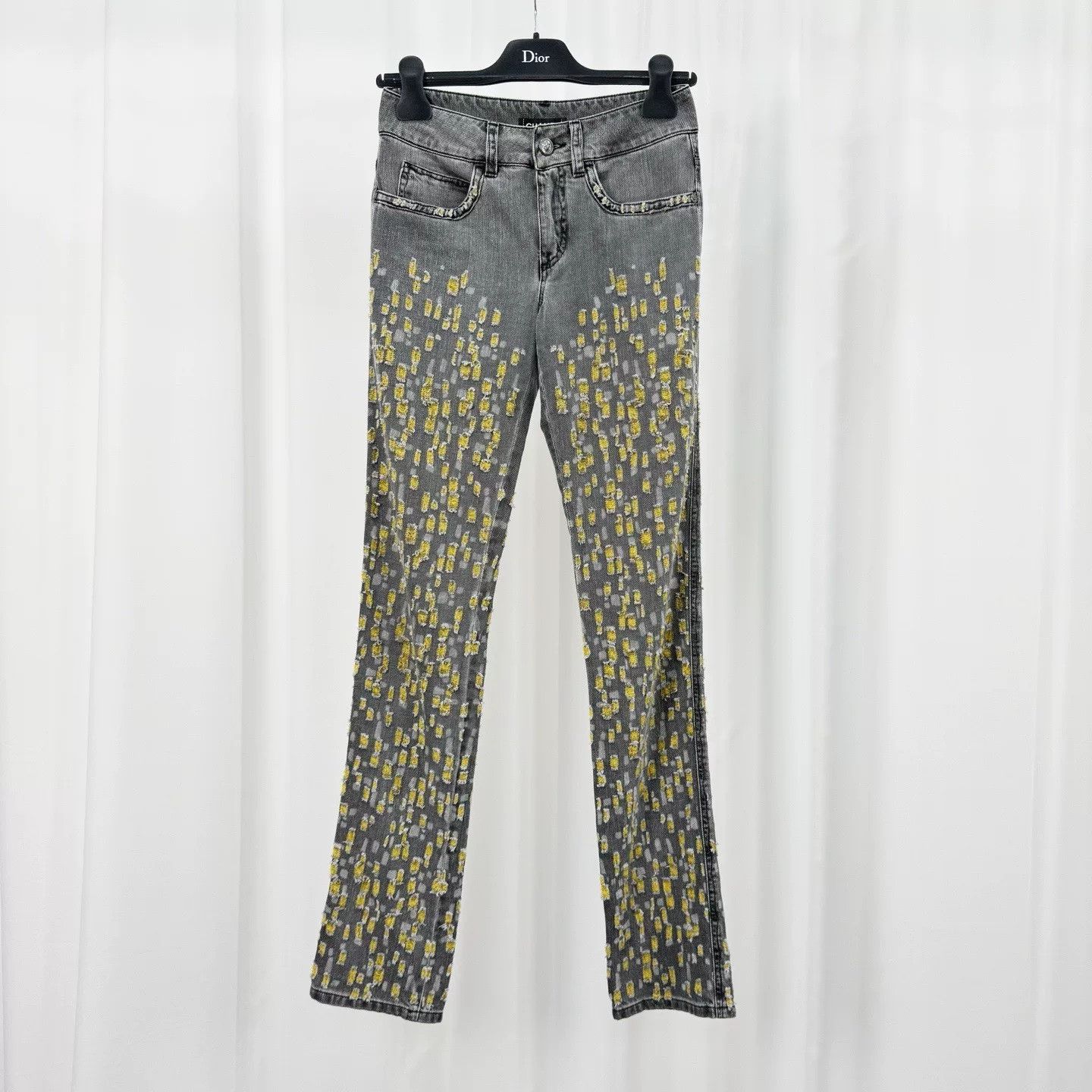 Chanel Chanel Daisy Logo Embroidered Denim Pants Size US 34 / EU 50 - 1 Thumbnail