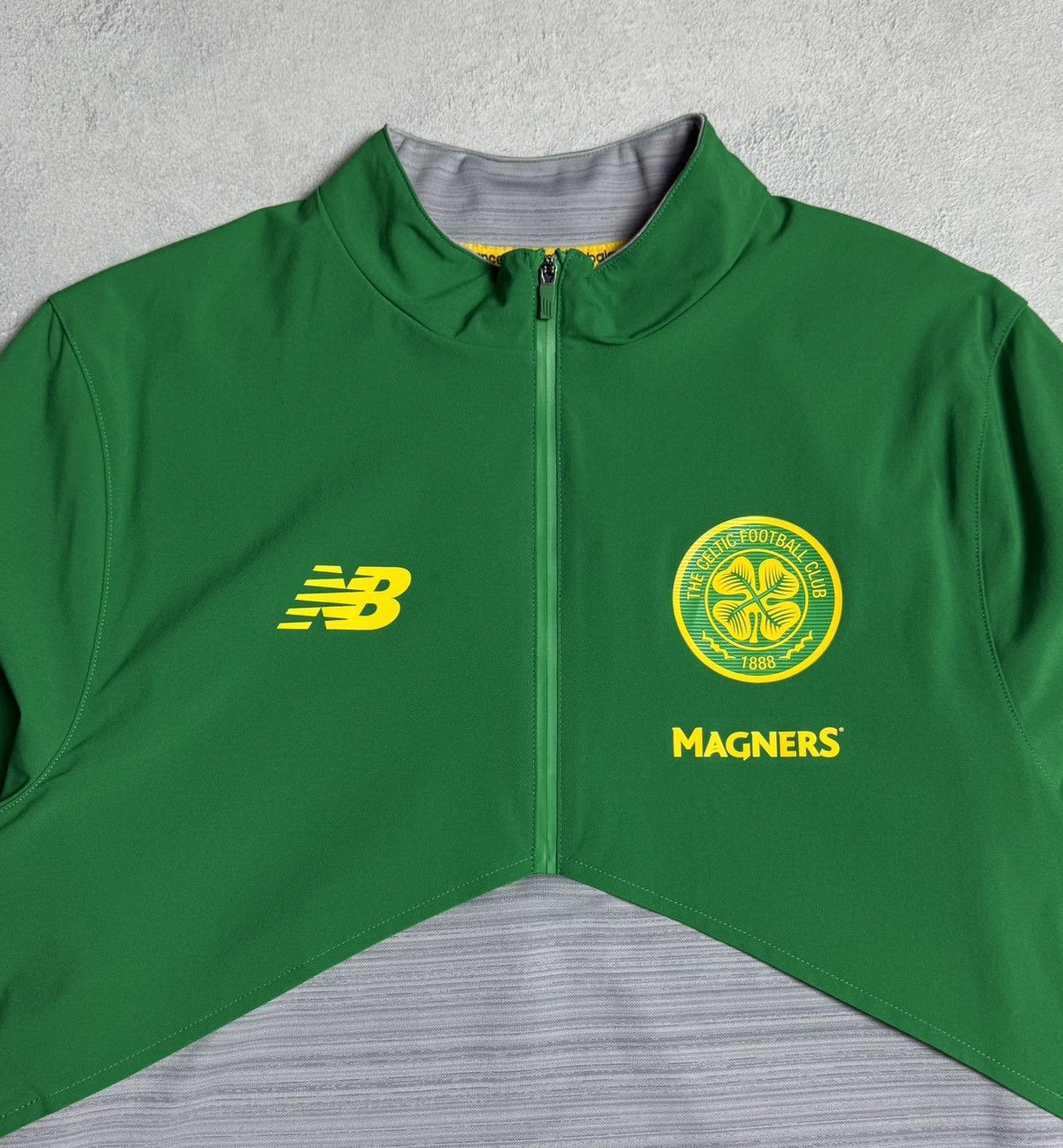 New Balance Celtic 2019 2020 Training Football Soccer Top New Balance Size US S / EU 44-46 / 1 - 5 Thumbnail