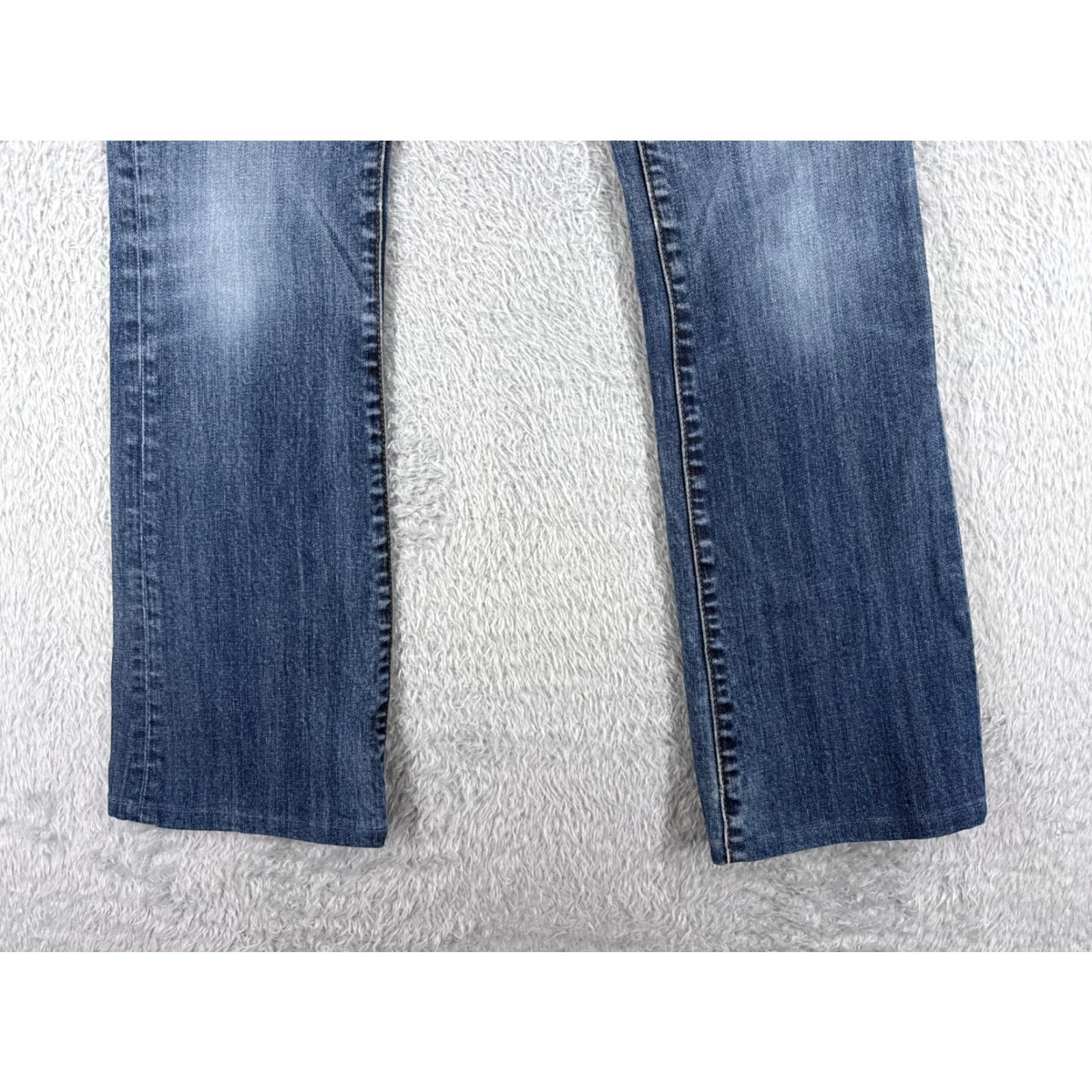 Vintage KUT from the Kloth Jeans Women 2 Blue Denim Bootcut Cotton Blend Mid 26x31 Distressed Embroidered Rhinestone 5-Pocket Solid Regular Inseam 31 Size 26" / US 2 / IT 38 - 2 Thumbnail