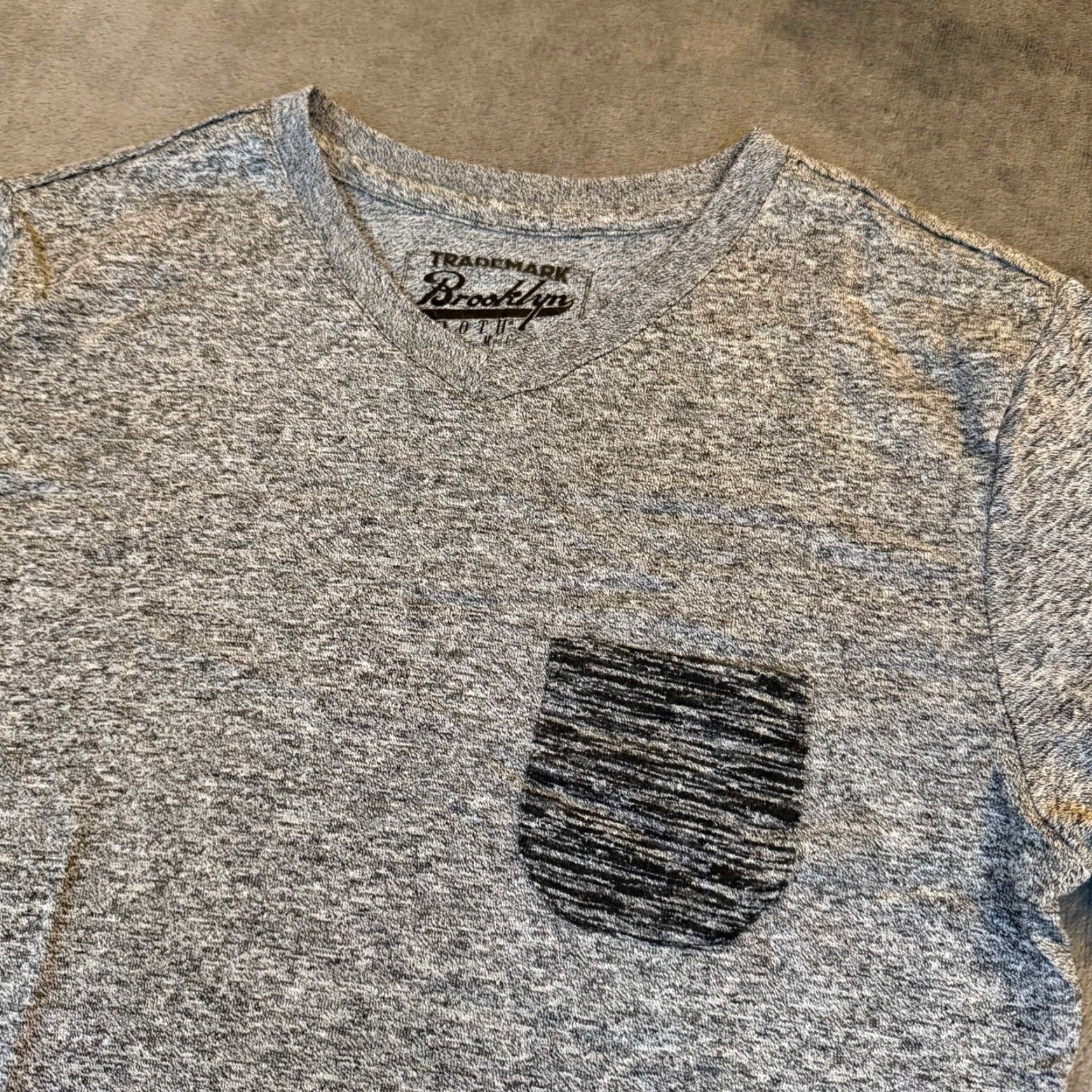 CO Brooklyn Cloth Co T-Shirt Grey Space Dye V-Neck Pocket Mens Small BKC Logo Patch Size US S / EU 44-46 / 1 - 2 Thumbnail