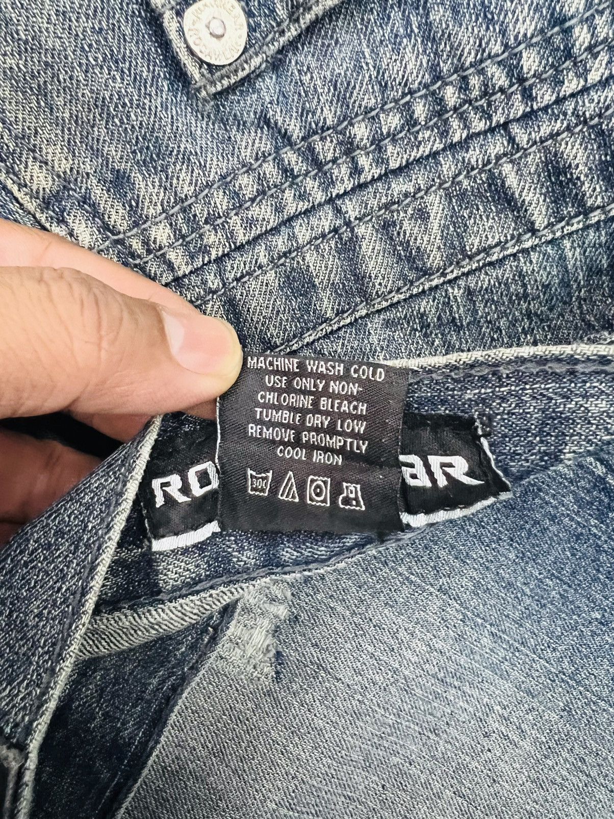Rocawear × Vintage Vintage Y2k Rocawear Baggy Denim Pants Wide Leg Size US 33 - 12 Thumbnail