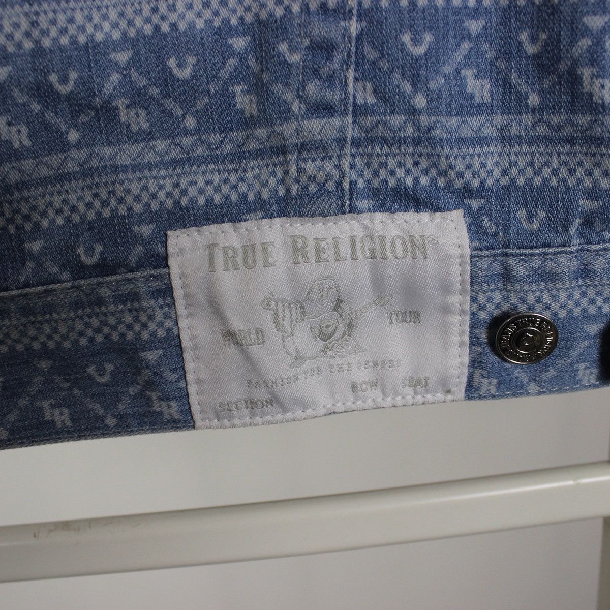 True Religion True religion Trucker jacket ikat monogram S Size US S / EU 44-46 / 1 - 9 Thumbnail