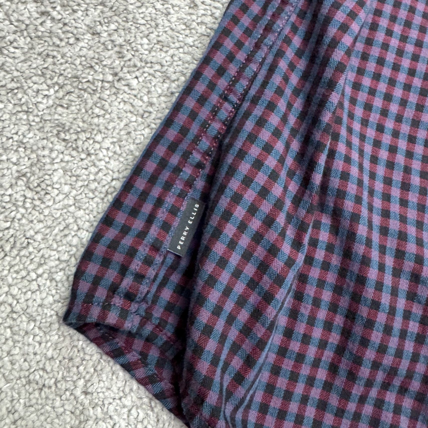 Perry Ellis Perry Ellis Gingham Button-Down Shirt Mens Medium Blue Red Plaid Cotton Casual Shirt Regular Fit Multicolor Button-Up Long Sleeve Men Mens Size US M / EU 48-50 / 2 - 3 Thumbnail