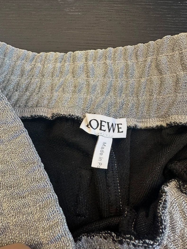 Loewe Loewe size xs Gray-silver shimmering sweatpants Size 25" / US 0 / IT 36 - 2 Thumbnail