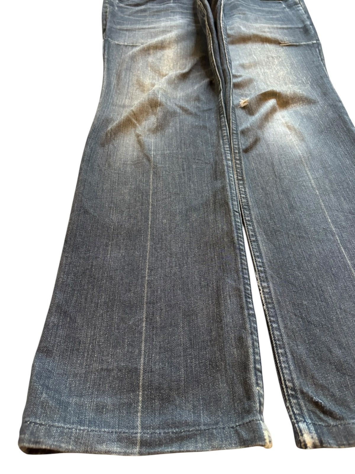 Japanese Brand Vintage Japanese Brand Rusty Wash Distressed Loose Jeans Size US 32 / EU 48 - 6 Thumbnail