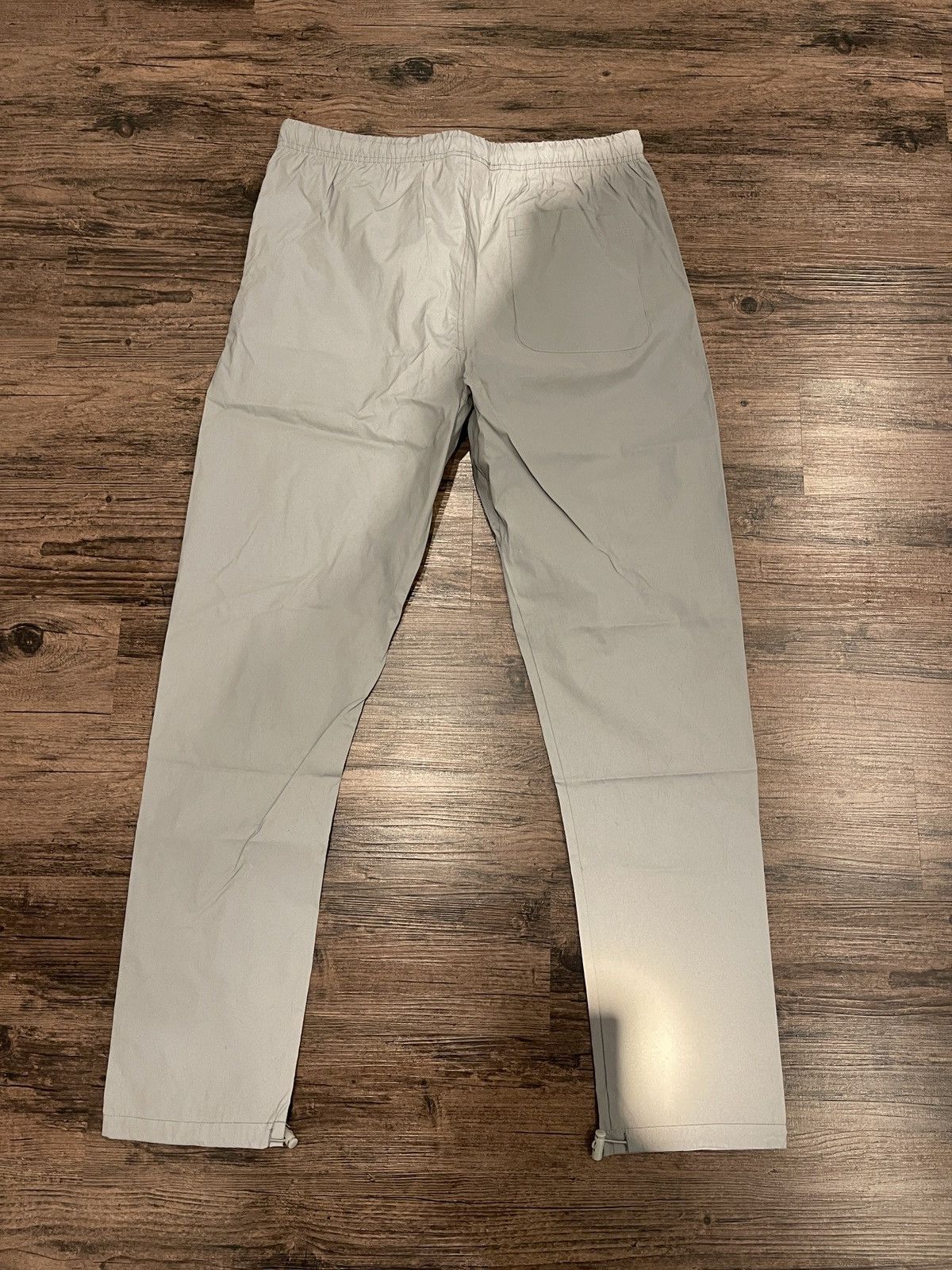 Fear of God Fear of god essentials nylon pant size large Silver Size US 34 / EU 50 - 10 Thumbnail