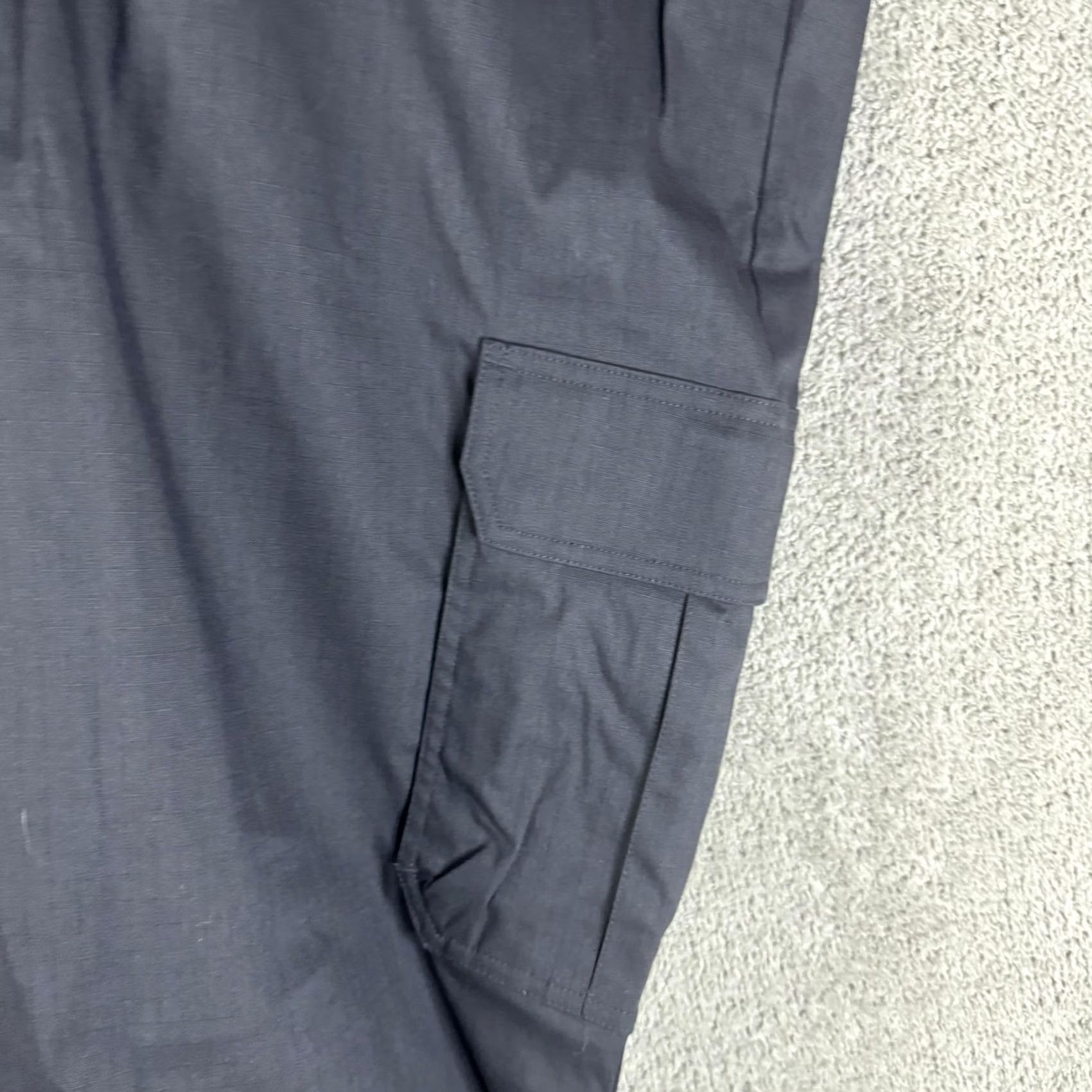 Under Armour Under Armour Storm Cargo Pants Mens 46x37 Navy Blue Water Repellent Workwear Side Pockets Straight Leg Big & Tall Mens Size US 30 / EU 46 - 4 Thumbnail