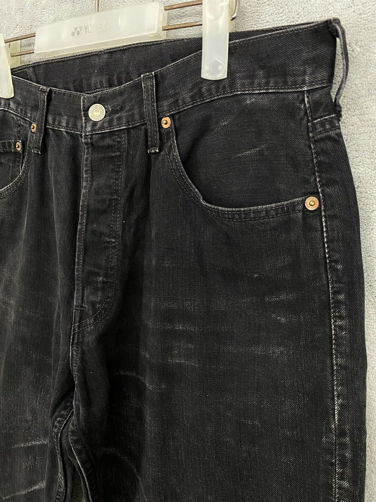 Levi's Vintage Levi’s 501 Bombastic Distressed Super Black Size 34 Size US 34 / EU 50 - 3 Thumbnail