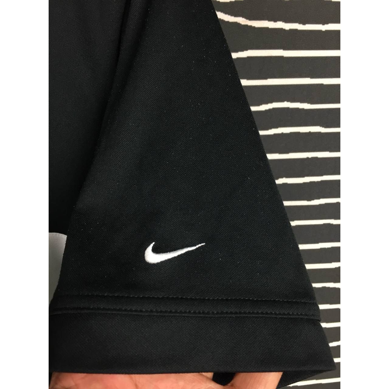 Nike × Vintage Vtg Nike Court Swoosh Logo Dri Fit Tennis Polo Tee Size US L / EU 52-54 / 3 - 7 Thumbnail