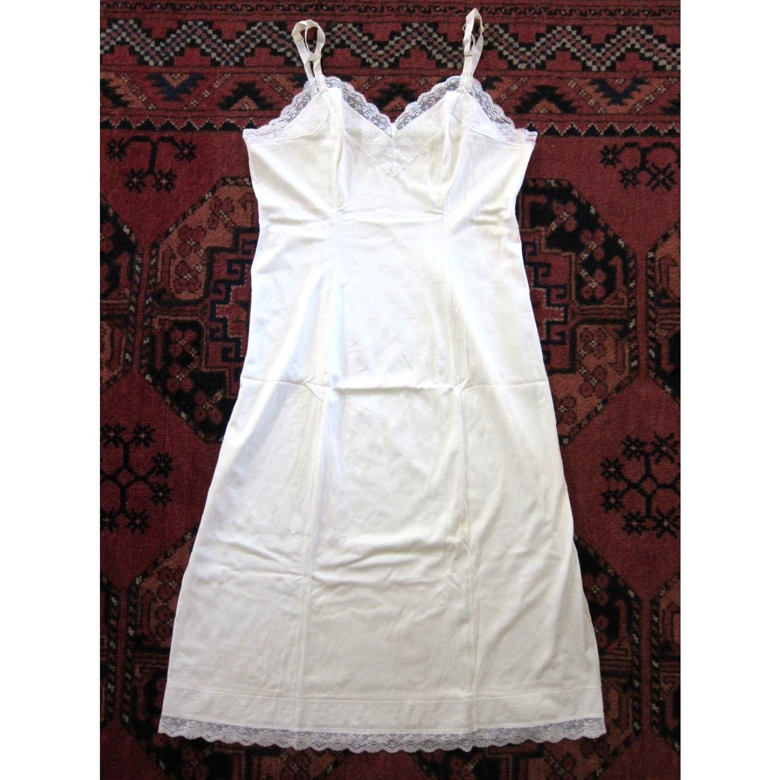 Vintage VINTAGE Shadow Line Ivory Lace Spaghetti Strap Long Slip Nightgown Dress 36MS Size M / US 6-8 / IT 42-44 - 2 Thumbnail