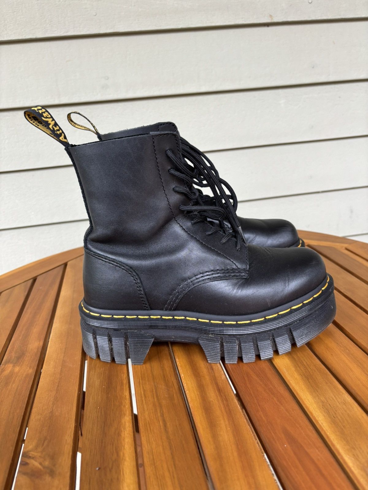 Dr. Martens Dr. Martens Platform Boot Size US 6 / IT 36 - 1 Thumbnail