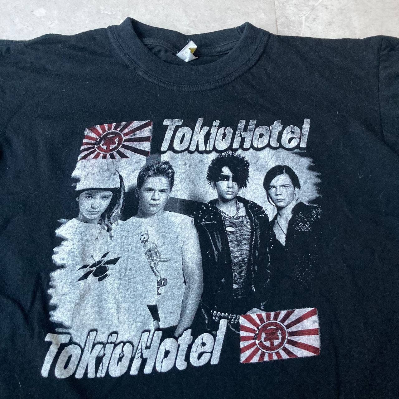 Band Tees Vintage Tokio Hotel Emo Punk Rock Band Tour Oversized Size US S / EU 44-46 / 1 - 2 Thumbnail