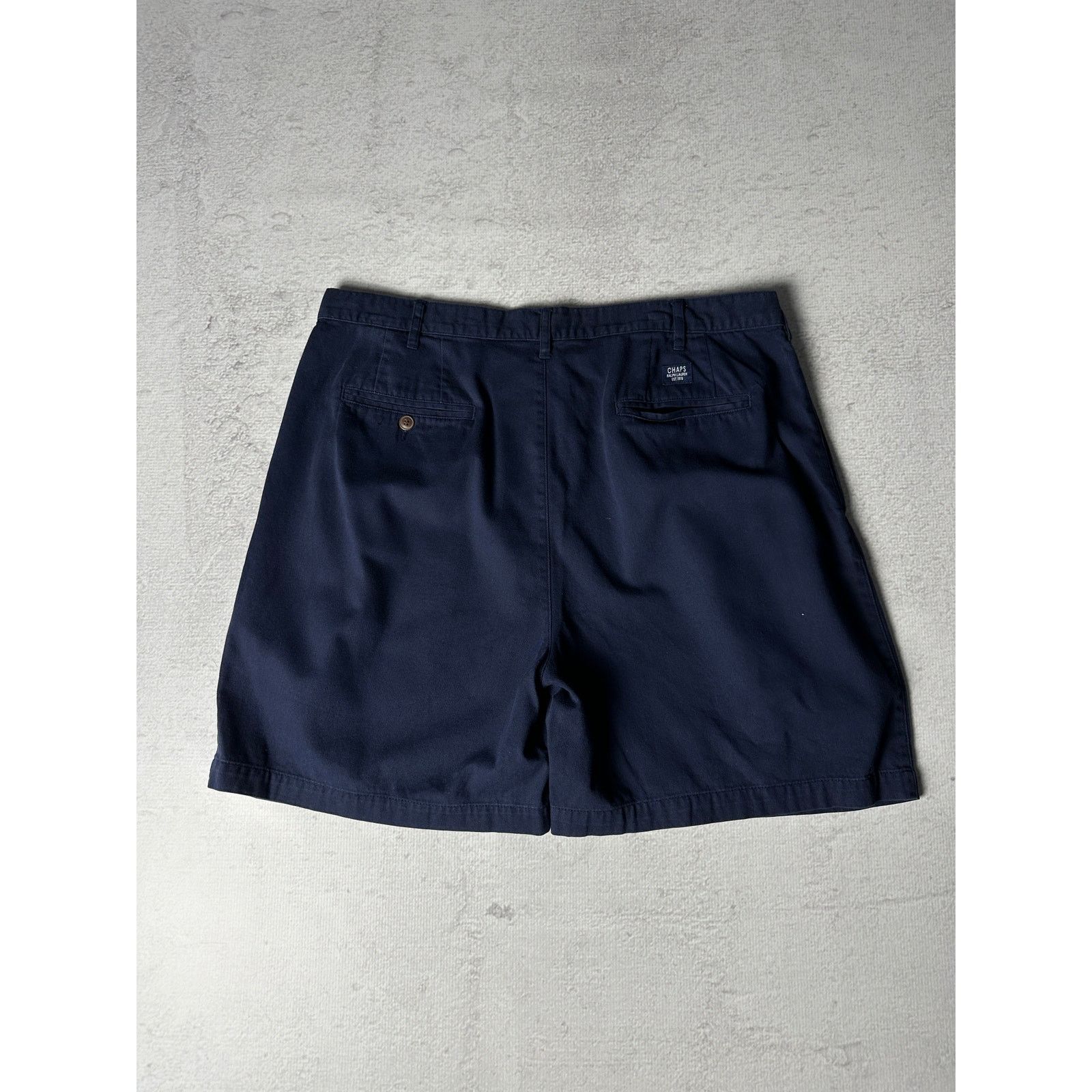 Chaps Ralph Lauren Vintage Chaps Ralph Lauren Pleated Chino Shorts - Men's 38 Size US 38 / EU 54 - 2 Thumbnail