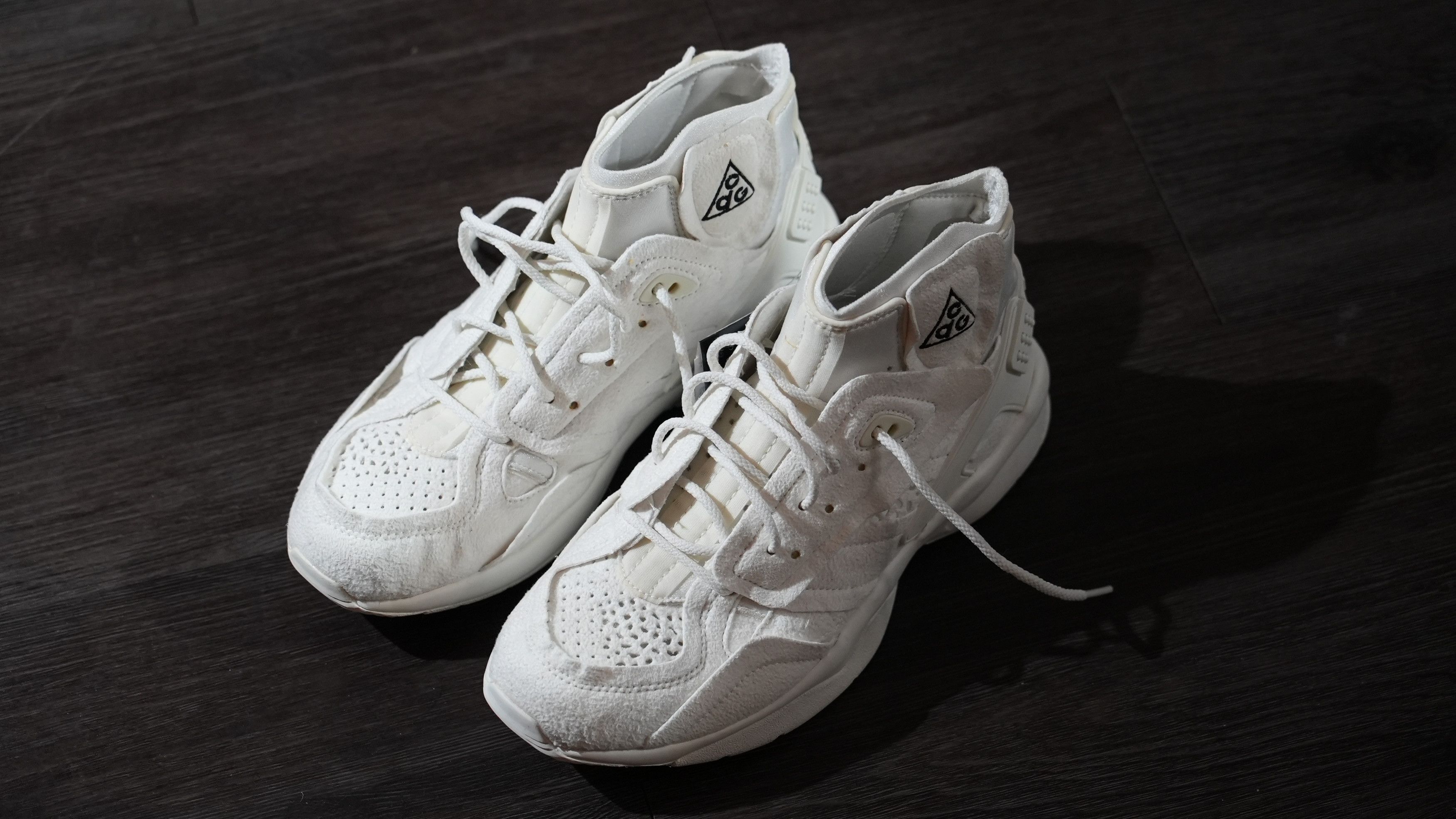 image of Comme Des Garcons x Nike Acg Comme Des Garçons X Nike Air Mowabb Shoes in White, Men's (Size 9)